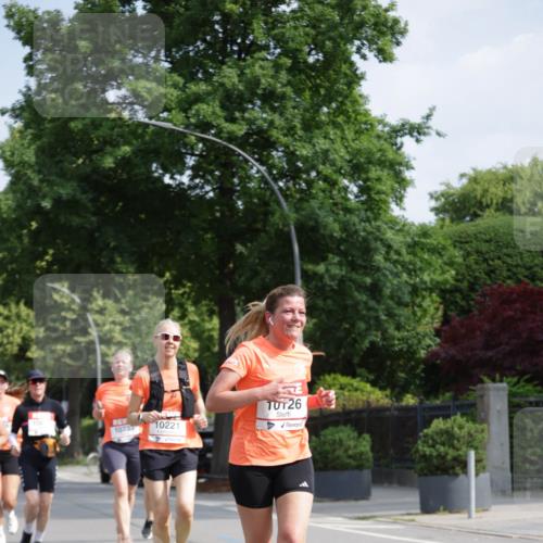 15.06.2025 - REWE Women's Run Jannik Wohlers http://msf.ph/oto/7956786 15.06.2025 08:52:08 Laufen 10221, 1, 26 meine-sportfotos.de