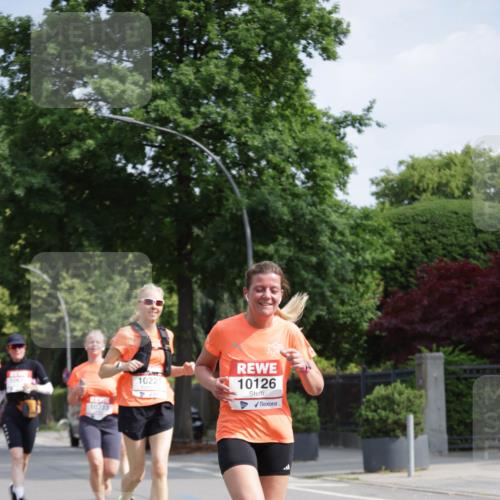 15.06.2025 - REWE Women's Run Jannik Wohlers http://msf.ph/oto/7956796 15.06.2025 08:52:08 Laufen 10733, 10221, 10126 meine-sportfotos.de
