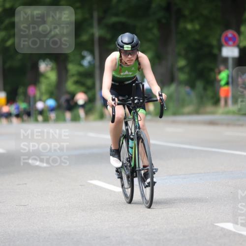 15.06.2025 - 7 Türme Triathlon Yannick Fuchs http://msf.ph/oto/7956797 15.06.2025 13:41:11 Radfahren 415, 572, 589, 984 meine-sportfotos.de