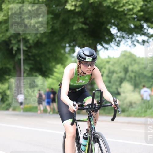 15.06.2025 - 7 Türme Triathlon Yannick Fuchs http://msf.ph/oto/7956813 15.06.2025 13:41:12 Radfahren 415, 589, 984 meine-sportfotos.de