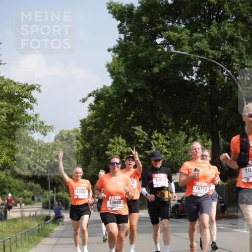 15.06.2025 - REWE Women's Run Jannik Wohlers http://msf.ph/oto/7956815 15.06.2025 08:52:09 Laufen 10282, 10659, 102, 10673, 9, 10733 meine-sportfotos.de