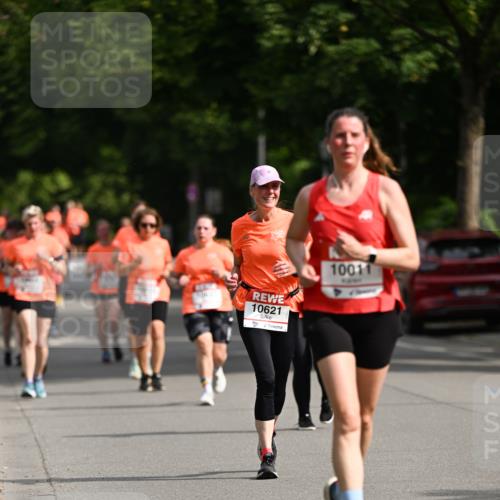 15.06.2025 - REWE Women's Run Dr. Thomas Lammeyer http://msf.ph/oto/7956820 15.06.2025 09:47:04 Laufen 10621, 10011 meine-sportfotos.de