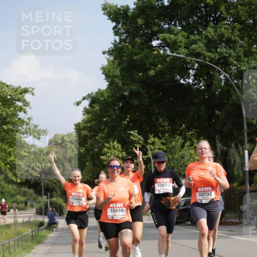 15.06.2025 - REWE Women's Run Jannik Wohlers http://msf.ph/oto/7956833 15.06.2025 08:52:10 Laufen 10282, 10659, 10673, 10733 meine-sportfotos.de