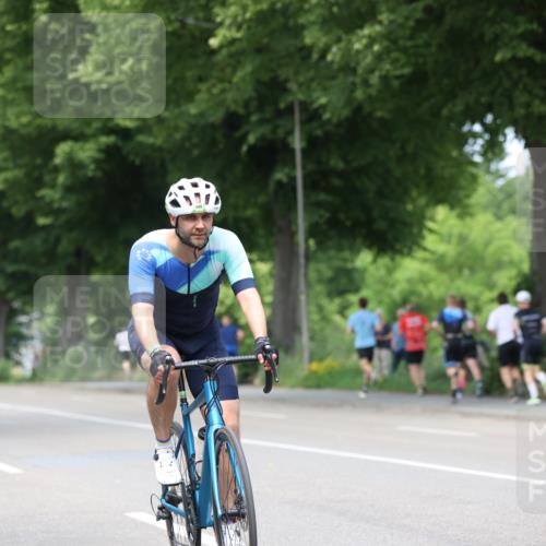 15.06.2025 - 7 Türme Triathlon Yannick Fuchs http://msf.ph/oto/7956835 15.06.2025 13:41:18 Radfahren 589 meine-sportfotos.de