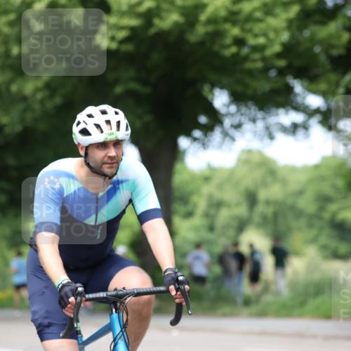 15.06.2025 - 7 Türme Triathlon Yannick Fuchs http://msf.ph/oto/7956838 15.06.2025 13:41:18 Radfahren 589 meine-sportfotos.de