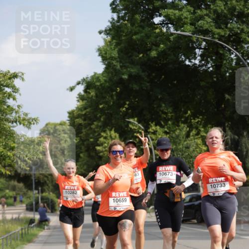 15.06.2025 - REWE Women's Run Jannik Wohlers http://msf.ph/oto/7956839 15.06.2025 08:52:10 Laufen 10282, 10659, 10673, 83, 10733 meine-sportfotos.de