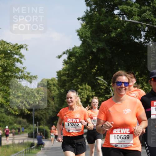 15.06.2025 - REWE Women's Run Jannik Wohlers http://msf.ph/oto/7956881 15.06.2025 08:52:11 Laufen 10282, 106, 10659 meine-sportfotos.de