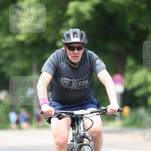 15.06.2025 - 7 Türme Triathlon Yannick Fuchs http://msf.ph/oto/7956899 15.06.2025 13:41:38 Radfahren 1101 meine-sportfotos.de