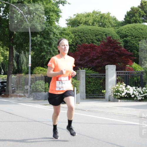 15.06.2025 - REWE Women's Run Jannik Wohlers http://msf.ph/oto/7956923 15.06.2025 08:52:15 Laufen 10414 meine-sportfotos.de