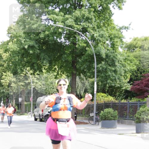 15.06.2025 - REWE Women's Run Jannik Wohlers http://msf.ph/oto/7956936 15.06.2025 09:14:18 Laufen  meine-sportfotos.de