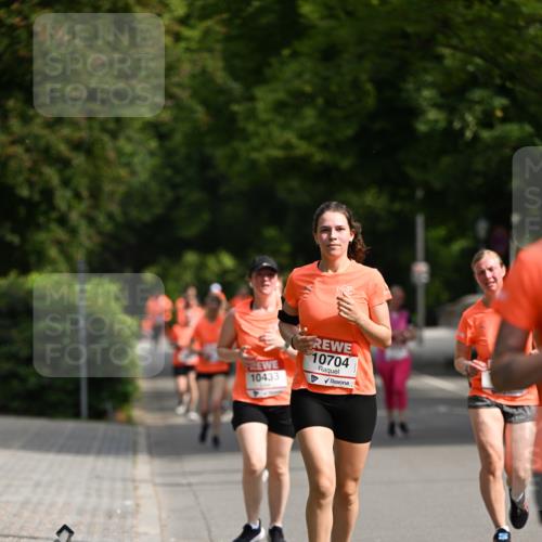 15.06.2025 - REWE Women's Run Dr. Thomas Lammeyer http://msf.ph/oto/7956981 15.06.2025 09:47:13 Laufen 1043, 10704 meine-sportfotos.de