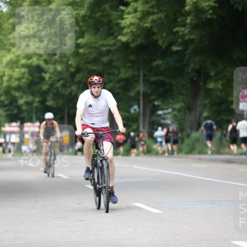 15.06.2025 - 7 Türme Triathlon Yannick Fuchs http://msf.ph/oto/7956992 15.06.2025 13:42:14 Radfahren 1082 meine-sportfotos.de