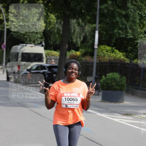 15.06.2025 - REWE Women's Run Jannik Wohlers http://msf.ph/oto/7957029 15.06.2025 09:14:28 Laufen 10065 meine-sportfotos.de