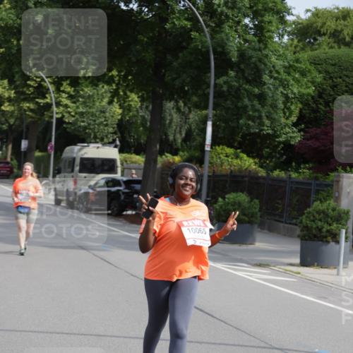 15.06.2025 - REWE Women's Run Jannik Wohlers http://msf.ph/oto/7957045 15.06.2025 09:14:29 Laufen 10065 meine-sportfotos.de