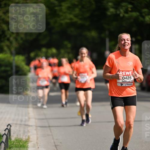 15.06.2025 - REWE Women's Run Dr. Thomas Lammeyer http://msf.ph/oto/7957108 15.06.2025 09:47:21 Laufen 0425 meine-sportfotos.de