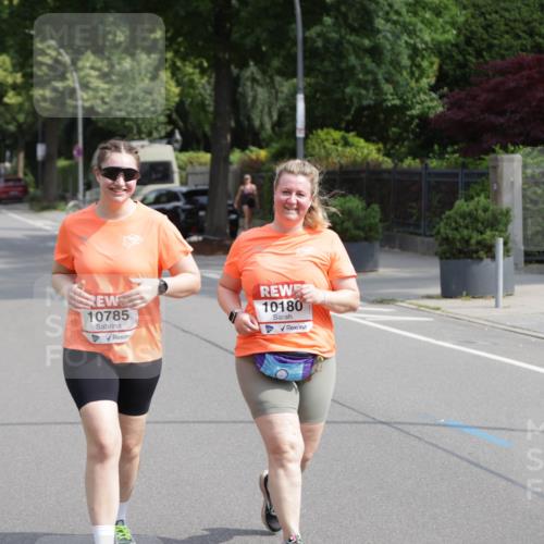 15.06.2025 - REWE Women's Run Jannik Wohlers http://msf.ph/oto/7957187 15.06.2025 09:14:35 Laufen 10785, 10180 meine-sportfotos.de
