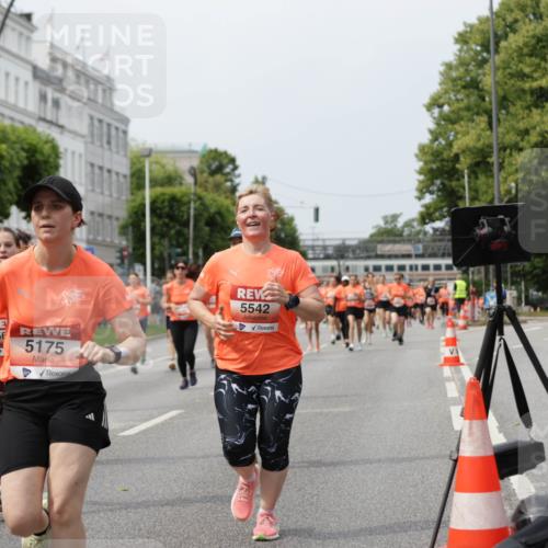 15.06.2025 - REWE Women's Run Jannik Wohlers http://msf.ph/oto/7957206 15.06.2025 09:43:52 Laufen 56, 5175, 5542 meine-sportfotos.de