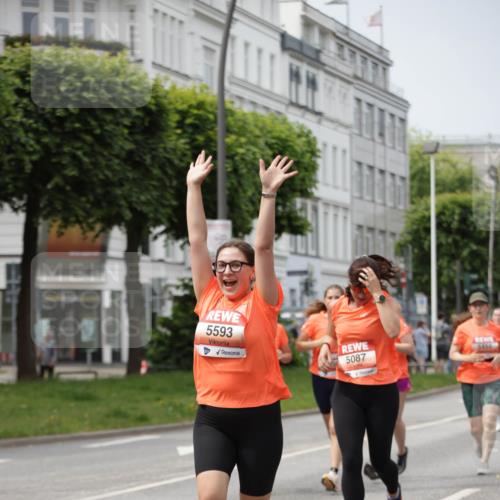 15.06.2025 - REWE Women's Run Jannik Wohlers http://msf.ph/oto/7957262 15.06.2025 09:43:55 Laufen 5593, 5087 meine-sportfotos.de