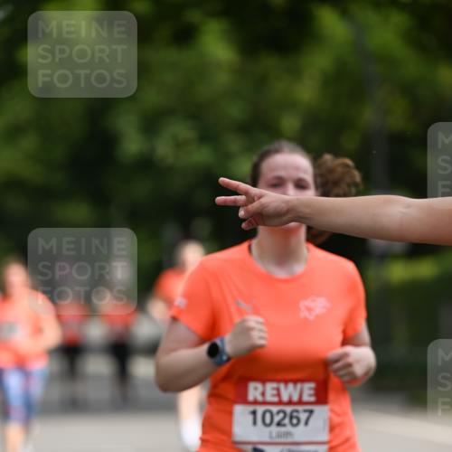 15.06.2025 - REWE Women's Run Dr. Thomas Lammeyer http://msf.ph/oto/7957273 15.06.2025 09:47:32 Laufen 10267 meine-sportfotos.de