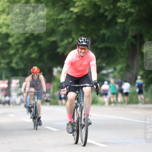 15.06.2025 - 7 Türme Triathlon Yannick Fuchs http://msf.ph/oto/7957286 15.06.2025 13:43:28 Radfahren 195, 795, 933, 987, 1110 meine-sportfotos.de