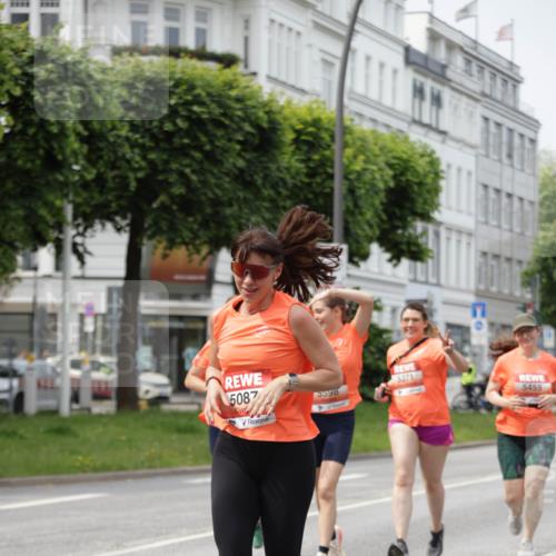 15.06.2025 - REWE Women's Run Jannik Wohlers http://msf.ph/oto/7957295 15.06.2025 09:43:57 Laufen 5087, 559, 5271 meine-sportfotos.de