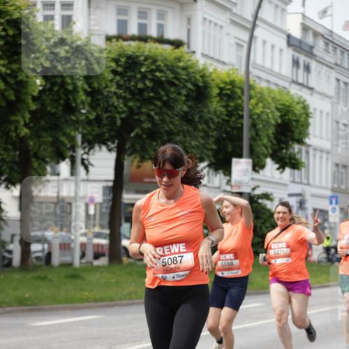 15.06.2025 - REWE Women's Run Jannik Wohlers http://msf.ph/oto/7957303 15.06.2025 09:43:57 Laufen 5087, 5271, 5598 meine-sportfotos.de