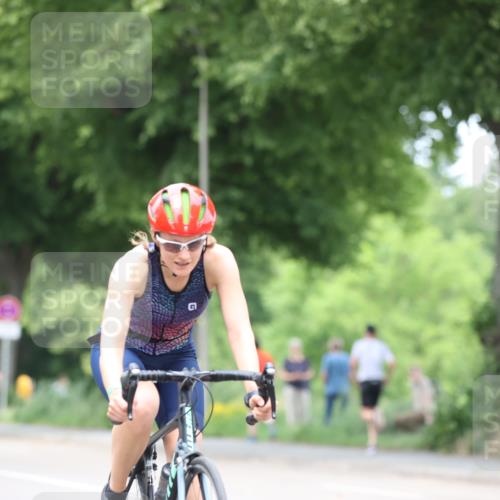 15.06.2025 - 7 Türme Triathlon Yannick Fuchs http://msf.ph/oto/7957308 15.06.2025 13:43:30 Radfahren 195, 600, 933, 987, 1110, 1137 meine-sportfotos.de