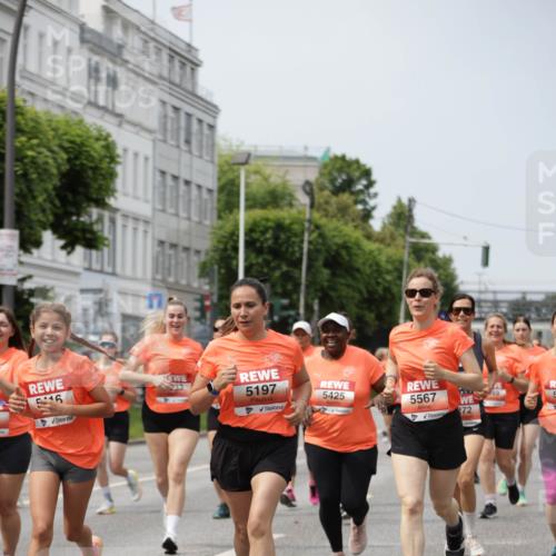 15.06.2025 - REWE Women's Run Jannik Wohlers http://msf.ph/oto/7957357 15.06.2025 09:44:00 Laufen 516, 33, 5197, 5425, 5567, 5, 272 meine-sportfotos.de