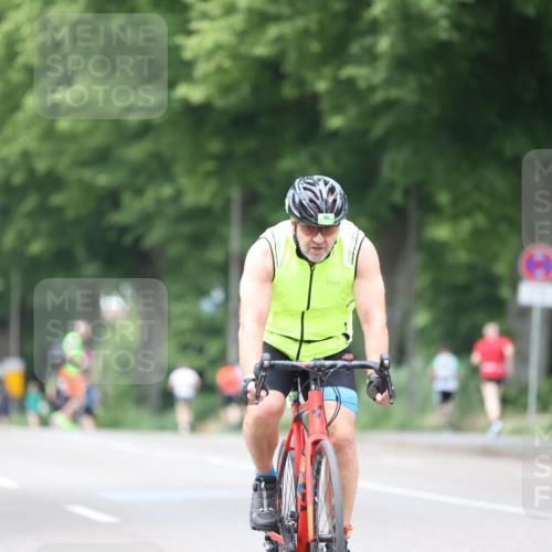 15.06.2025 - 7 Türme Triathlon Yannick Fuchs http://msf.ph/oto/7957457 15.06.2025 13:43:51 Radfahren 382, 705, 1080 meine-sportfotos.de