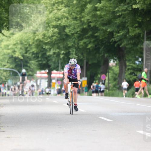15.06.2025 - 7 Türme Triathlon Yannick Fuchs http://msf.ph/oto/7957461 15.06.2025 13:43:53 Radfahren 705, 1080 meine-sportfotos.de