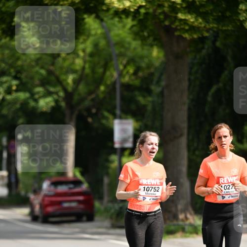 15.06.2025 - REWE Women's Run Dr. Thomas Lammeyer http://msf.ph/oto/7957493 15.06.2025 09:47:42 Laufen 10752, 027, 8310 meine-sportfotos.de