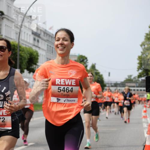 15.06.2025 - REWE Women's Run Jannik Wohlers http://msf.ph/oto/7957518 15.06.2025 09:44:04 Laufen 72, 5464 meine-sportfotos.de