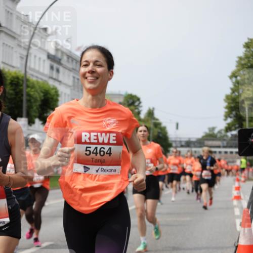 15.06.2025 - REWE Women's Run Jannik Wohlers http://msf.ph/oto/7957520 15.06.2025 09:44:04 Laufen 5464 meine-sportfotos.de