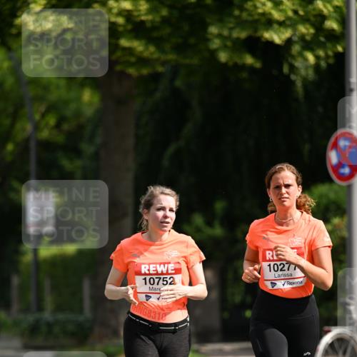 15.06.2025 - REWE Women's Run Dr. Thomas Lammeyer http://msf.ph/oto/7957528 15.06.2025 09:47:43 Laufen 10752, 10277, 8310 meine-sportfotos.de