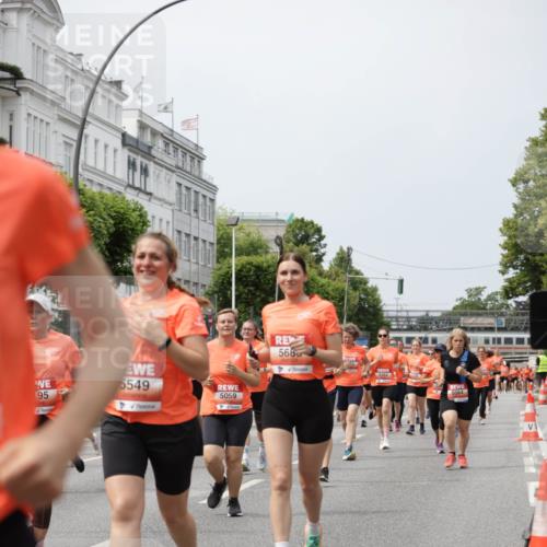 15.06.2025 - REWE Women's Run Jannik Wohlers http://msf.ph/oto/7957540 15.06.2025 09:44:04 Laufen 5549, 95, 5059, 568, 5264, 5064 meine-sportfotos.de