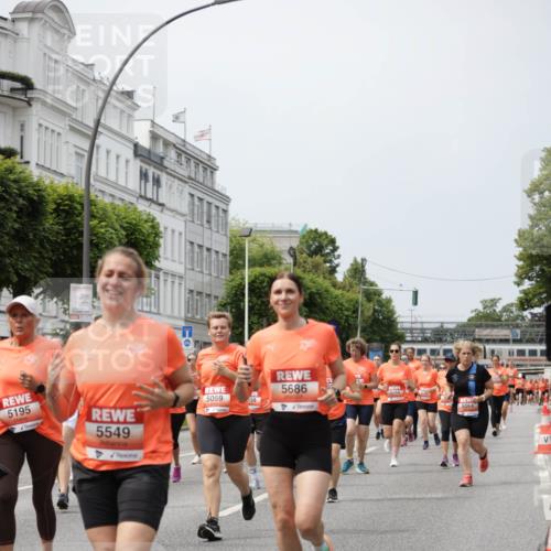 15.06.2025 - REWE Women's Run Jannik Wohlers http://msf.ph/oto/7957558 15.06.2025 09:44:05 Laufen 5195, 5549, 5059, 158, 5686, 5264, 5064 meine-sportfotos.de