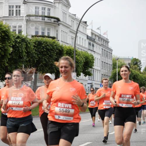 15.06.2025 - REWE Women's Run Jannik Wohlers http://msf.ph/oto/7957568 15.06.2025 09:44:05 Laufen 5472, 5549, 9, 5686, 5529, 5059 meine-sportfotos.de