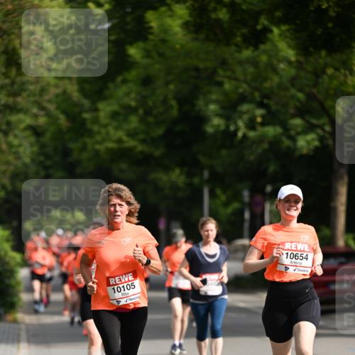 15.06.2025 - REWE Women's Run Dr. Thomas Lammeyer http://msf.ph/oto/7957576 15.06.2025 09:47:47 Laufen 10105, 10654 meine-sportfotos.de