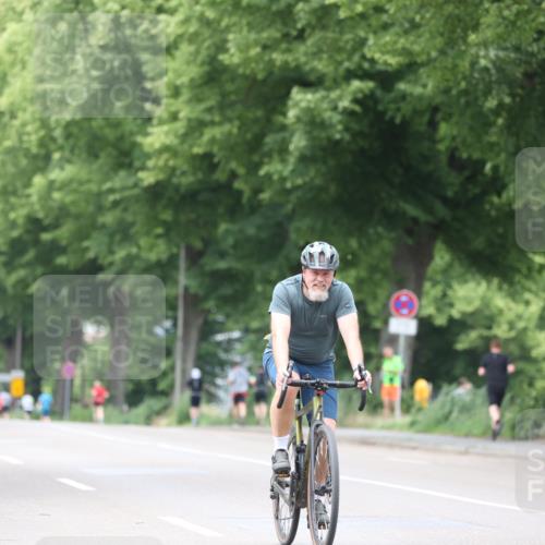 15.06.2025 - 7 Türme Triathlon Yannick Fuchs http://msf.ph/oto/7957590 15.06.2025 13:44:11 Radfahren 771, 794 meine-sportfotos.de