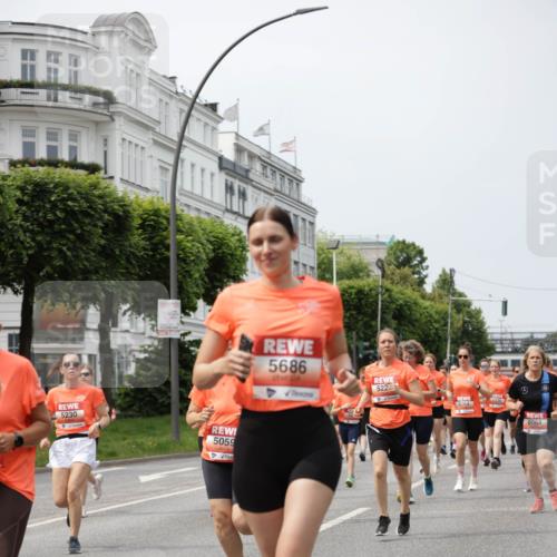 15.06.2025 - REWE Women's Run Jannik Wohlers http://msf.ph/oto/7957594 15.06.2025 09:44:05 Laufen 5230, 5059, 5686, 522, 5264, 5064 meine-sportfotos.de