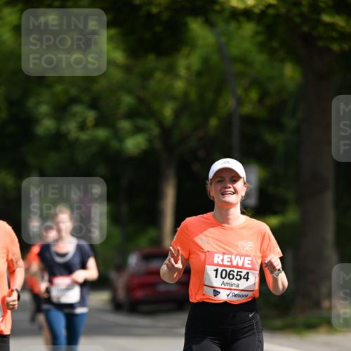 15.06.2025 - REWE Women's Run Dr. Thomas Lammeyer http://msf.ph/oto/7957610 15.06.2025 09:47:49 Laufen 10654 meine-sportfotos.de