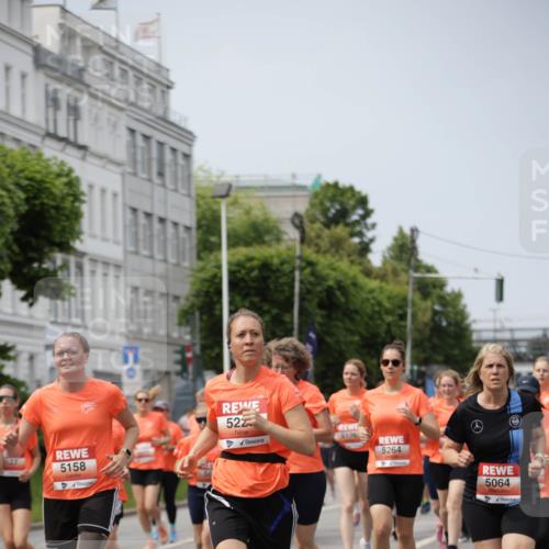 15.06.2025 - REWE Women's Run Jannik Wohlers http://msf.ph/oto/7957614 15.06.2025 09:44:06 Laufen 527, 5158, 1000, 522, 5196, 5264, 5064 meine-sportfotos.de