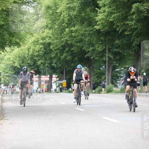 15.06.2025 - 7 Türme Triathlon Yannick Fuchs http://msf.ph/oto/7957625 15.06.2025 13:44:31 Radfahren 1078, 1196 meine-sportfotos.de