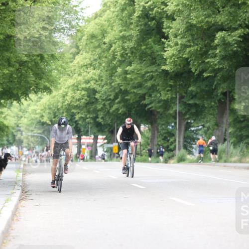 15.06.2025 - 7 Türme Triathlon Yannick Fuchs http://msf.ph/oto/7957651 15.06.2025 13:44:34 Radfahren 845, 865, 1196 meine-sportfotos.de