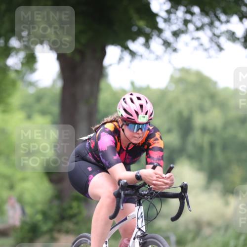 15.06.2025 - 7 Türme Triathlon Yannick Fuchs http://msf.ph/oto/7957656 15.06.2025 13:44:35 Radfahren 593, 845, 865, 1196 meine-sportfotos.de
