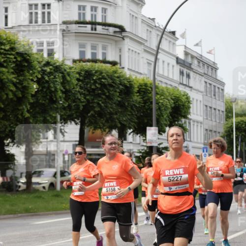 15.06.2025 - REWE Women's Run Jannik Wohlers http://msf.ph/oto/7957660 15.06.2025 09:44:08 Laufen 55, 5158, 95, 5227, 50 meine-sportfotos.de