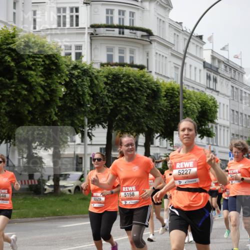 15.06.2025 - REWE Women's Run Jannik Wohlers http://msf.ph/oto/7957666 15.06.2025 09:44:08 Laufen 627, 648, 5158, 5529, 5227, 5 meine-sportfotos.de