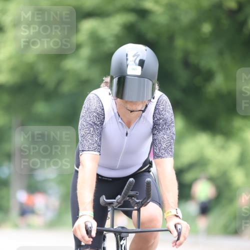 15.06.2025 - 7 Türme Triathlon Yannick Fuchs http://msf.ph/oto/7957690 15.06.2025 13:44:39 Radfahren 228, 371, 555, 593, 754, 845, 865 meine-sportfotos.de