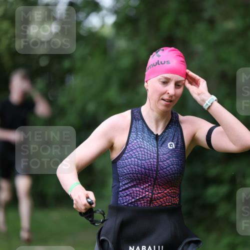 15.06.2025 - 7 Türme Triathlon Michael Strokosch http://msf.ph/oto/7957702 15.06.2025 12:36:47 Schwimmen 429, 514, 584, 645, 666 meine-sportfotos.de