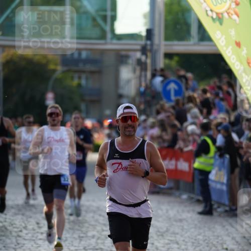 13.06.2025 - Holstenköstenlauf Felixshl http://msf.ph/oto/7957710 13.06.2025 19:48:35 Laufen 2236, 2819, 3209, 3210, 3211, 3219, 3648 meine-sportfotos.de